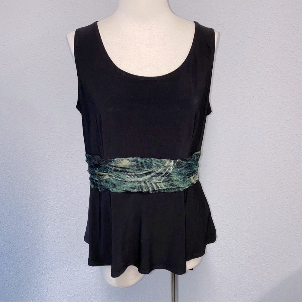 Women’s perceptions tank SZ M nwot